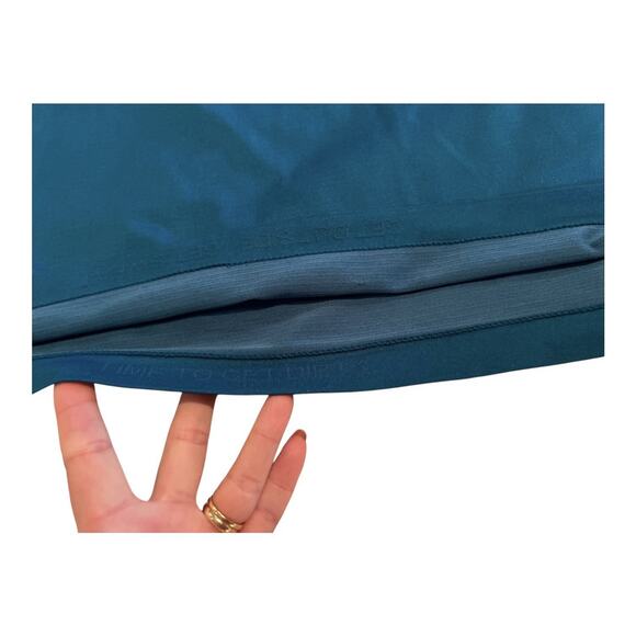 Lululemon Men’s Box Logo Marlin Green Polo Shirt Size Large - Picture 8 of 8